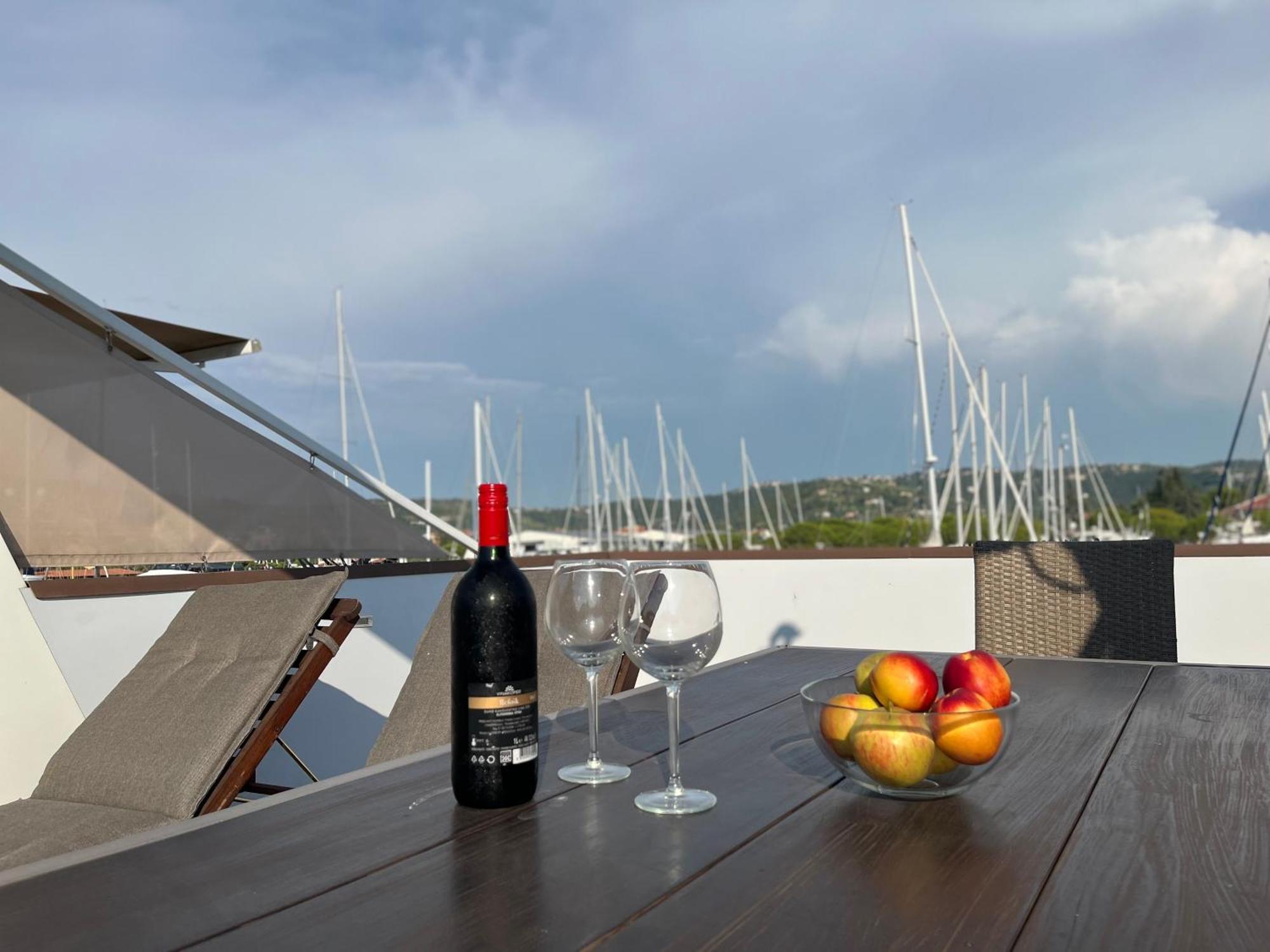 Marina Luxury Houseboat Lace Portorož Eksteriør bilde